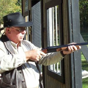 Meet your Posher, Tom deb